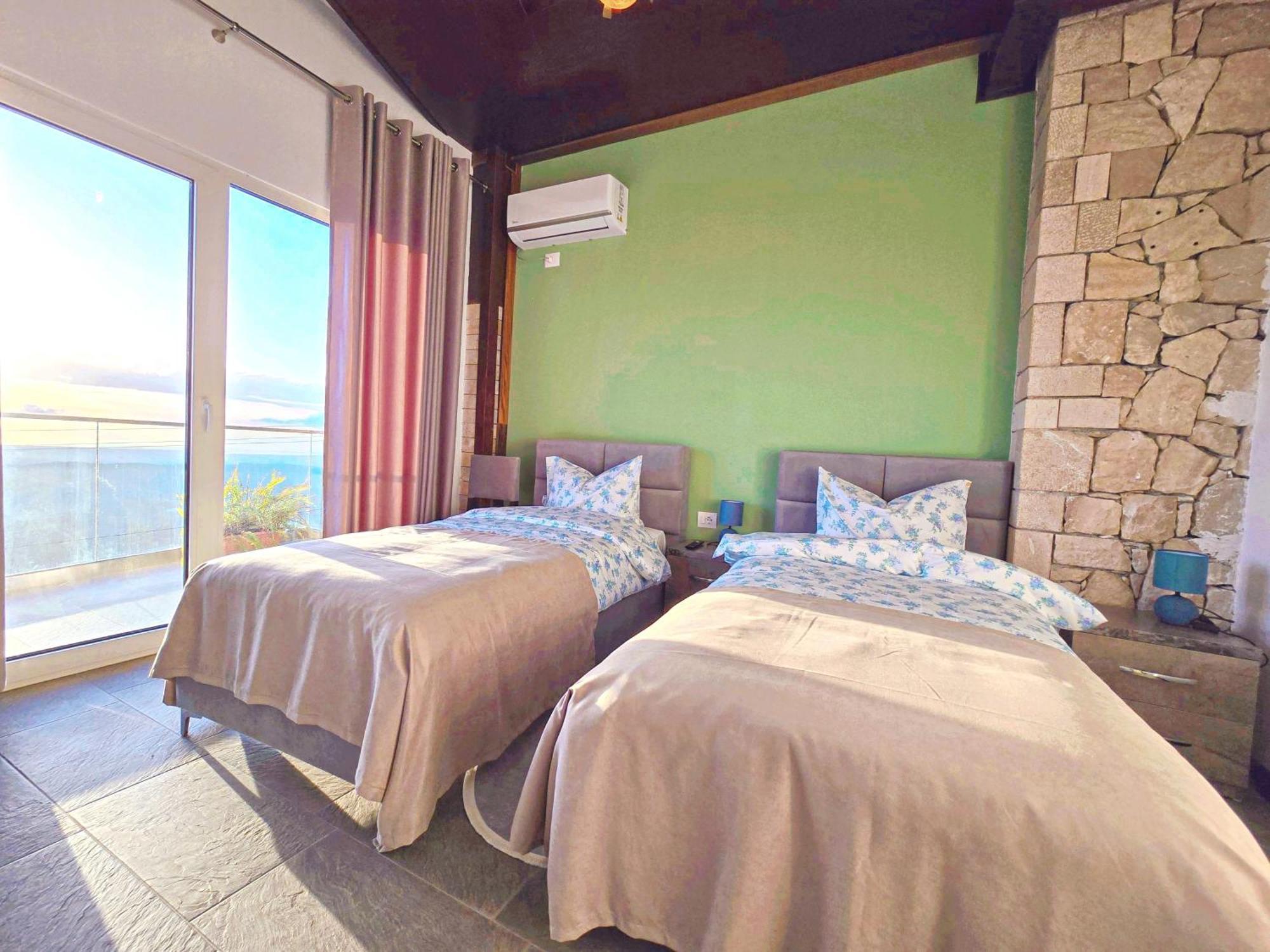 Pamja E Qyteteve Hotel Kruje Exterior photo